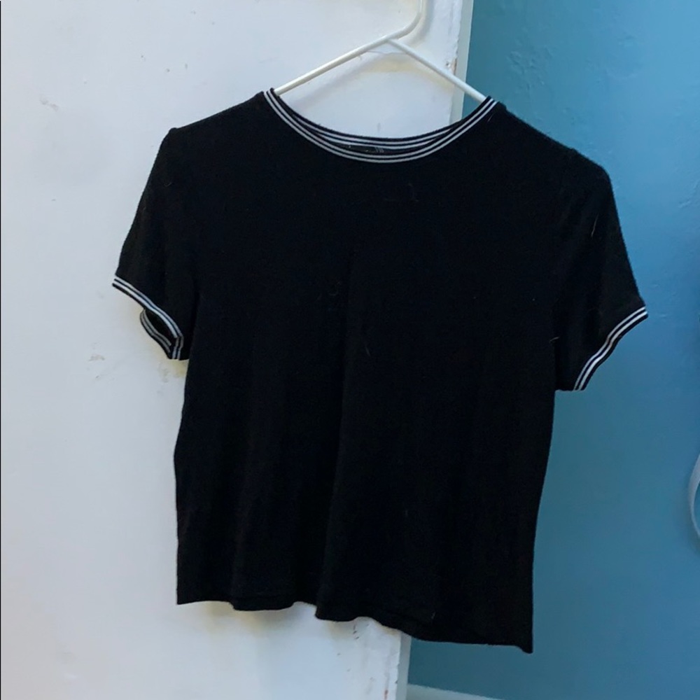 short sleeve shirt